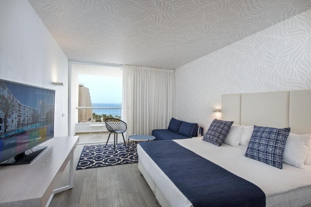 Фото Isrotel Sport Club 4*