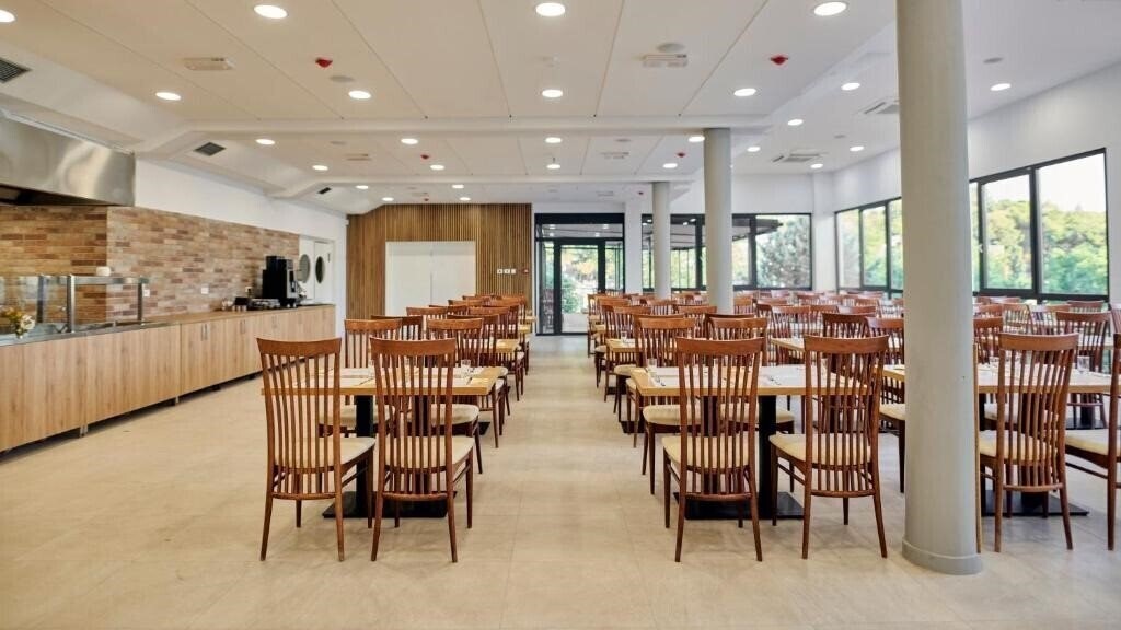 Фотографія Colentum Resort Murter 3*