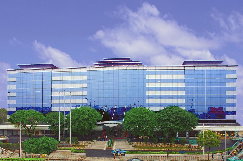 Готель Liuhua 4*