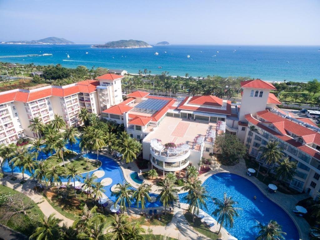 Готель Resort Golden Palm Hotel 4*