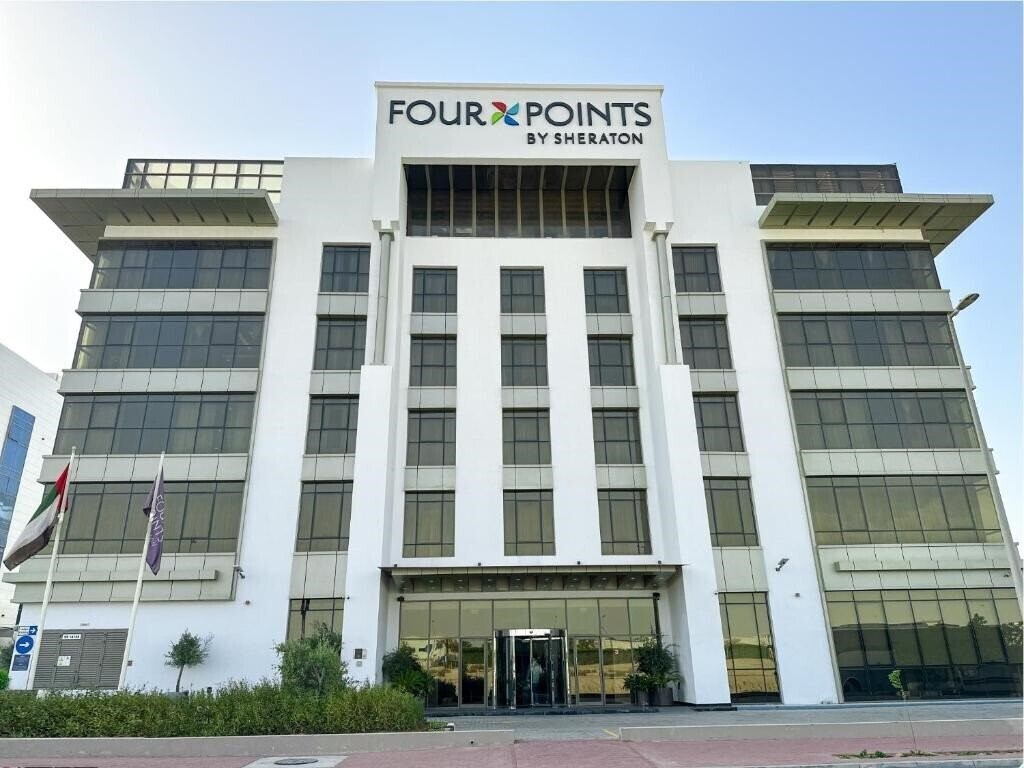 Фотографія Occidental Dubai Production City (ex. Four Points by Sheraton Production City, Occidental Impz Dubai Conference & Events Centre) 4*