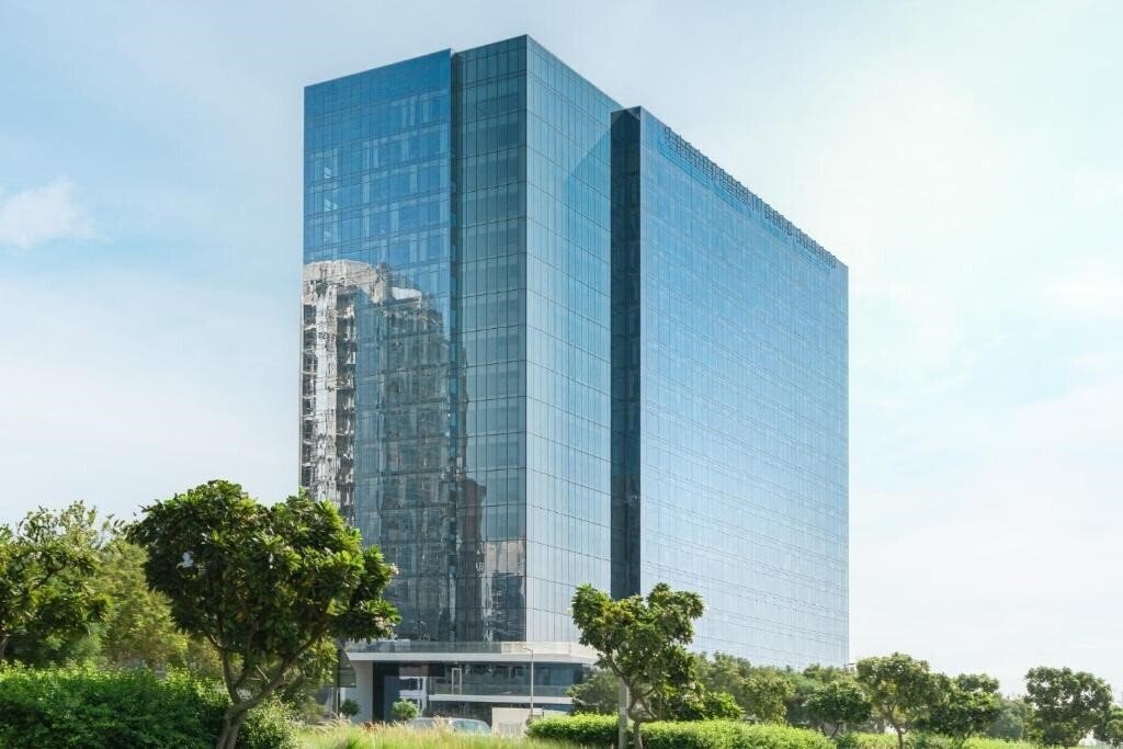 Готель Renaissance Business Bay Dubai (ex. Grand Millennium) 5*