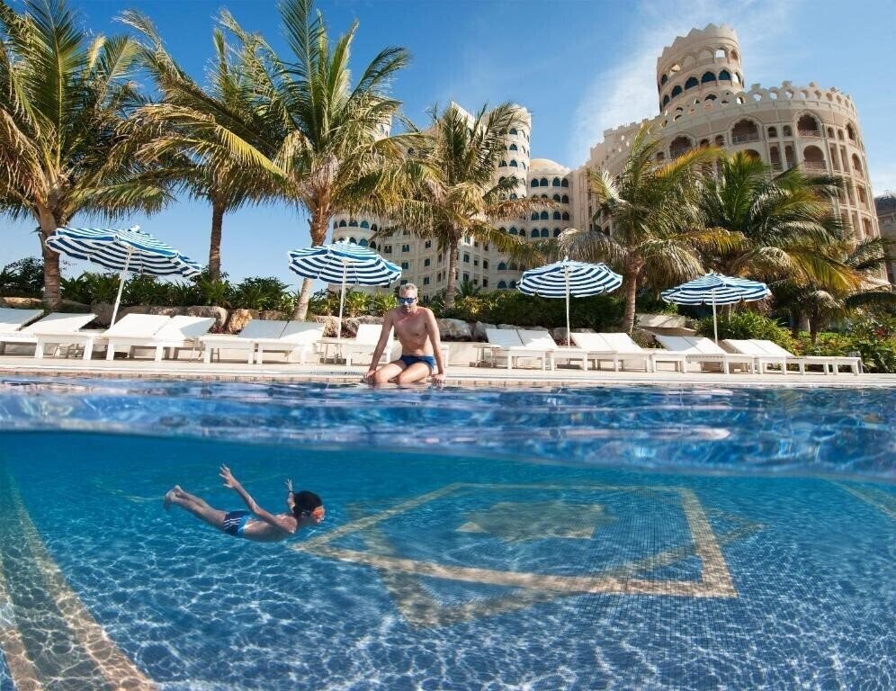 Фотография Al Hamra Residence (ex. Al Hamra Palace Beach Resort) 5*