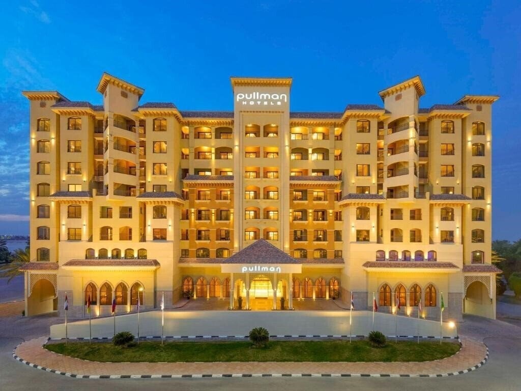 Готель 	Pullman Resort Al Marjan Island (ex. Marjan Island Resort & Spa) 5*