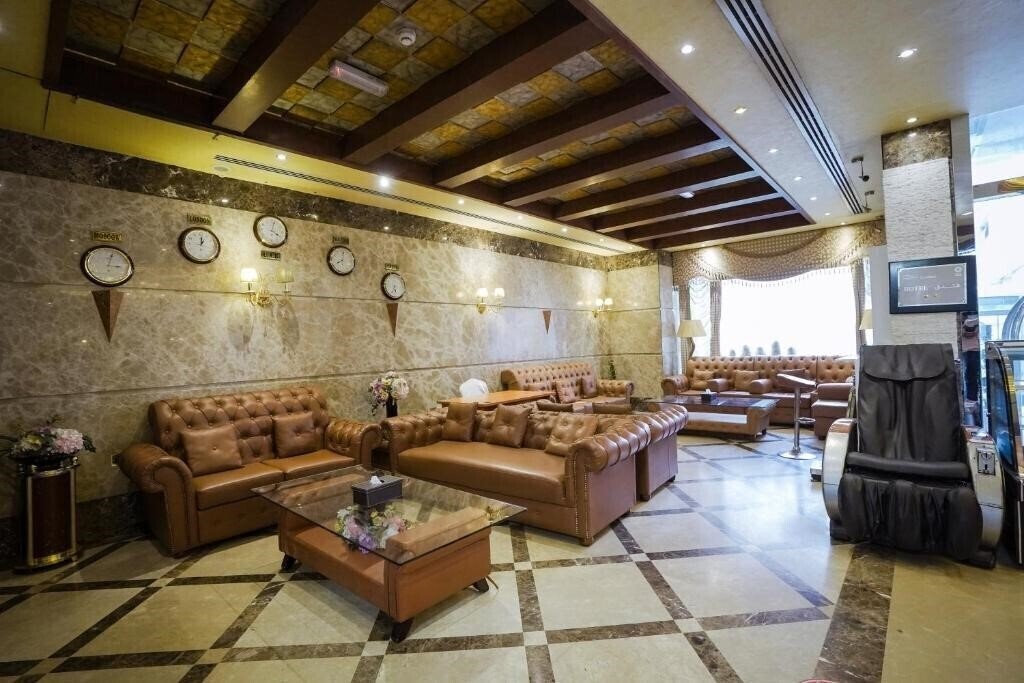 Картинка Crystal Plaza Hotel Sharjah 2*