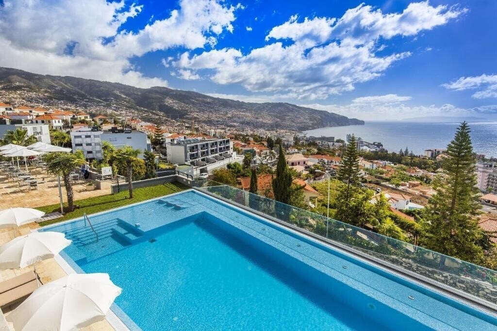 Отель Madeira Panoramico Hotel 4*