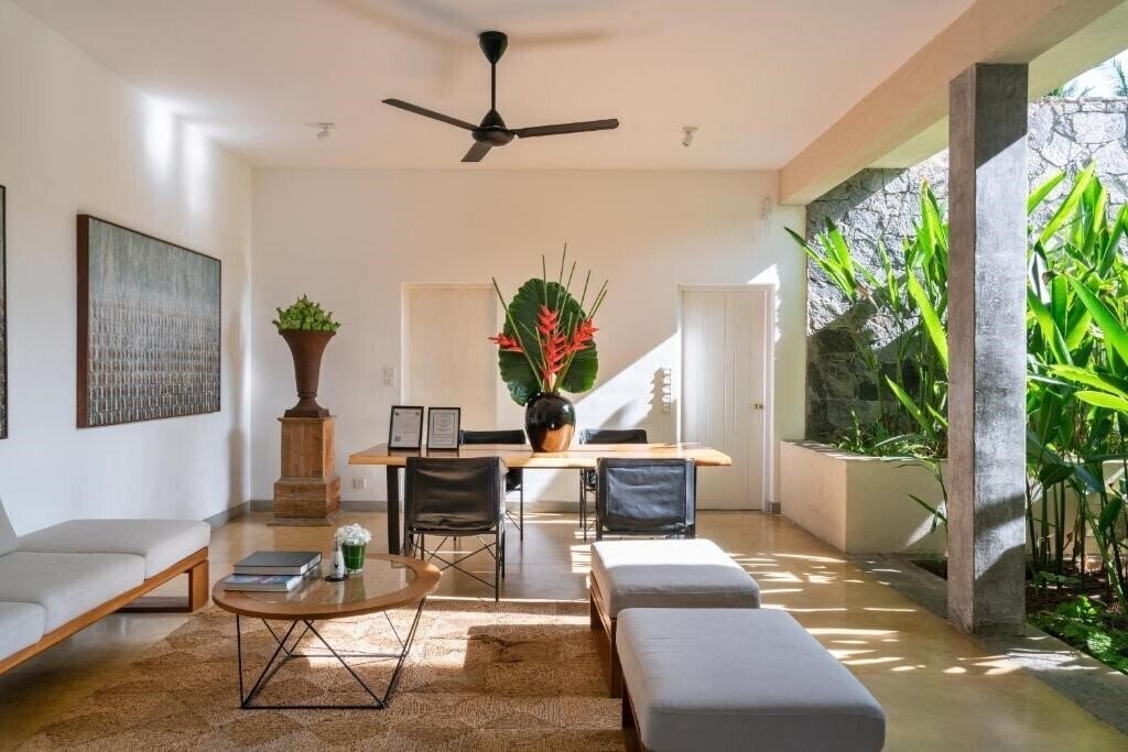 Фотография Taru Villas The Long House 5*