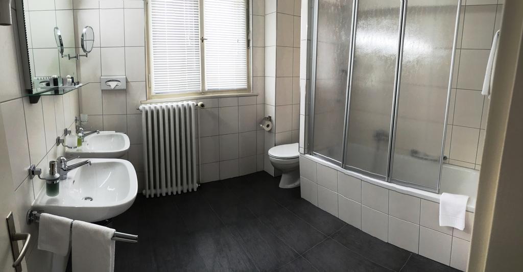 Фотографія Hotel Europe 3*