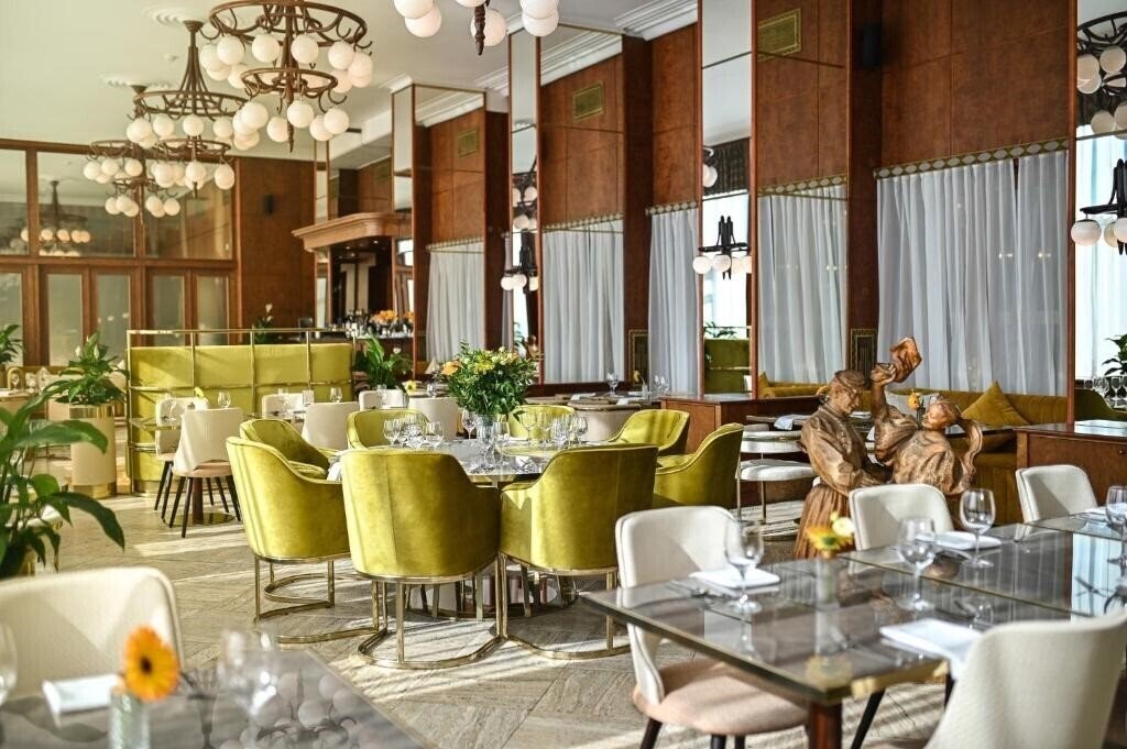 Картинка Devin 4*