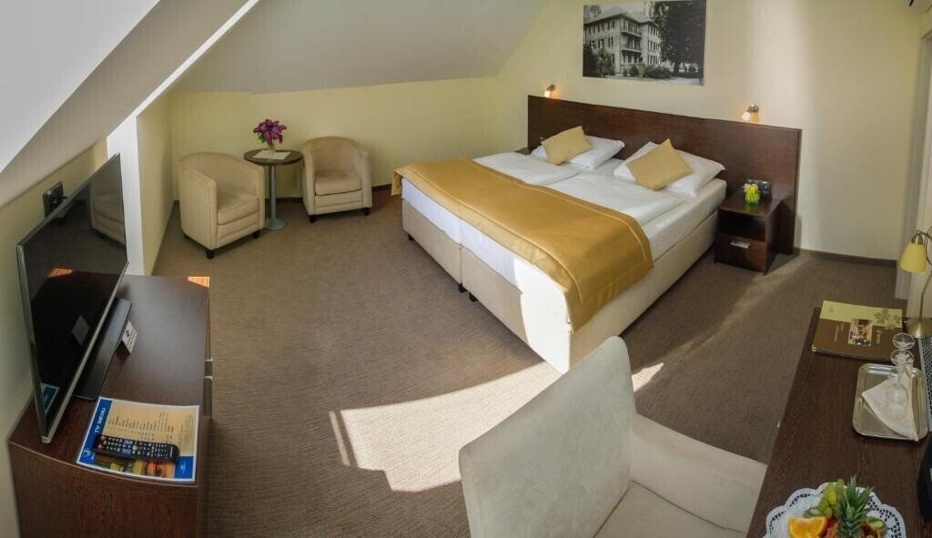 Фото Pro Patria 2*