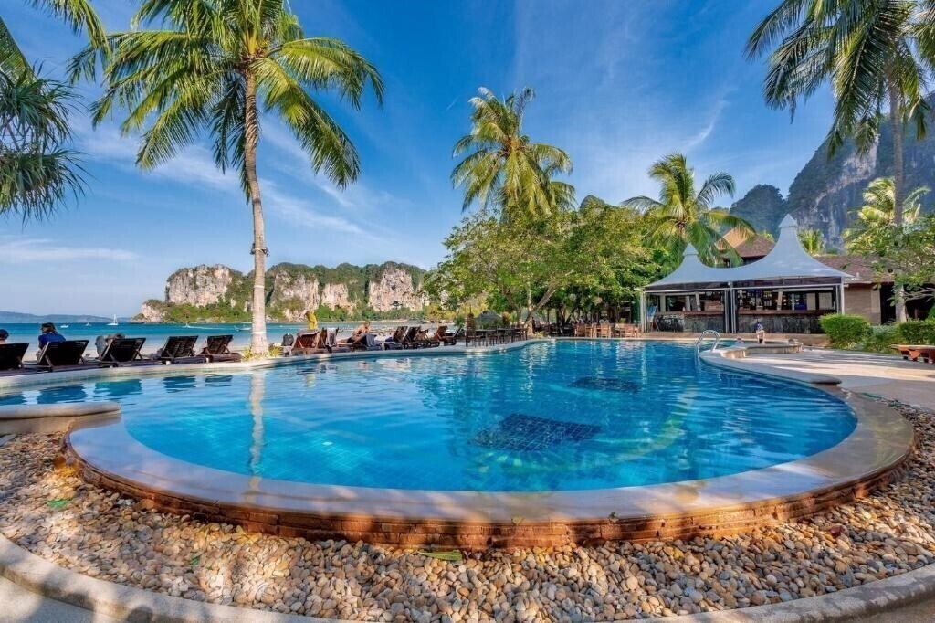 Отель Railay Bay Resort & SPA 4*