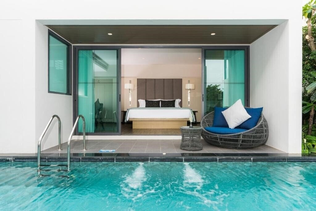 Фотографія My Beach Resort Phuket 5*