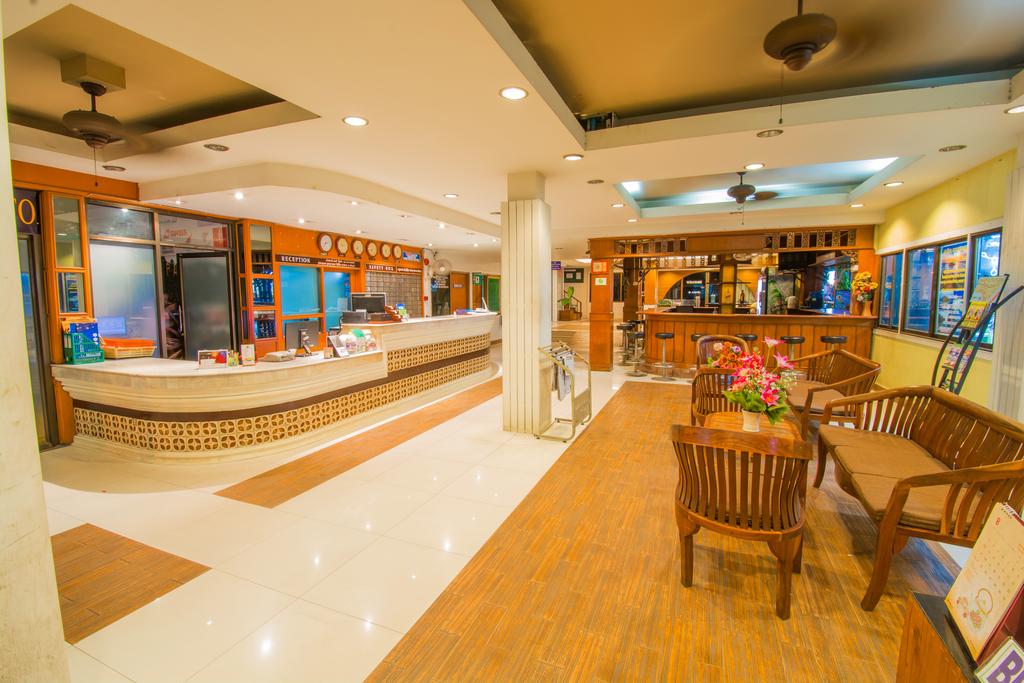 Фото Boss Suites Pattaya Hotel 3*