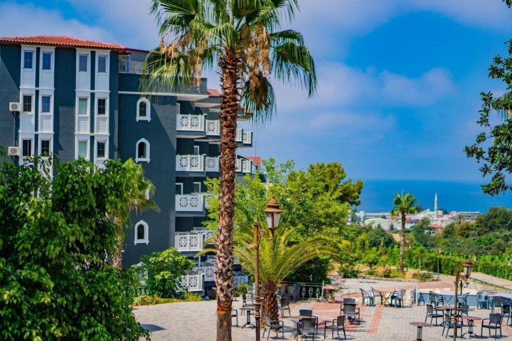 Готель Larina Resort & SPA (ex. ACG Hotels Orient Palace Family, Orient Hill Resort Hotel, Club Sunny World, My Hill Resort) 4*