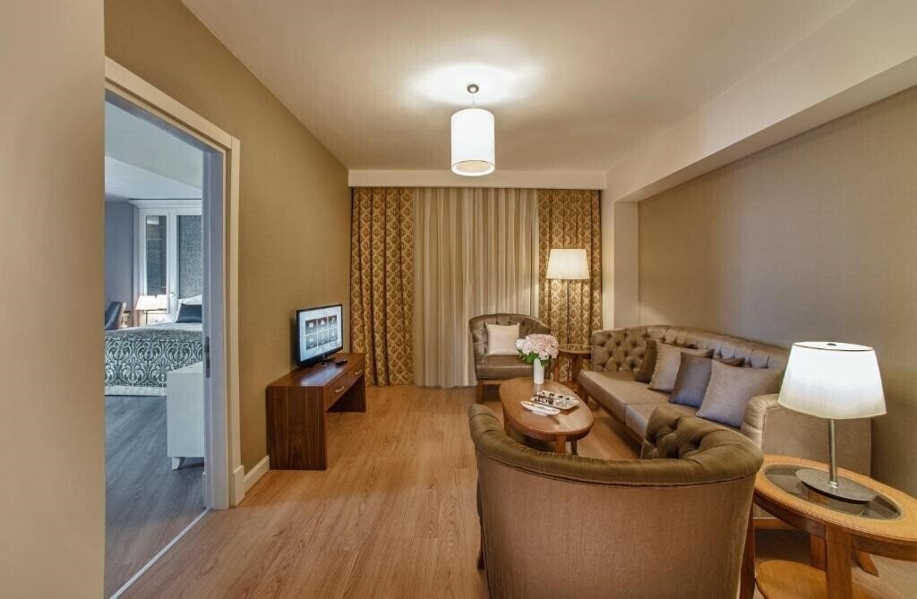 Картинка Aska Lara River Suite 4*