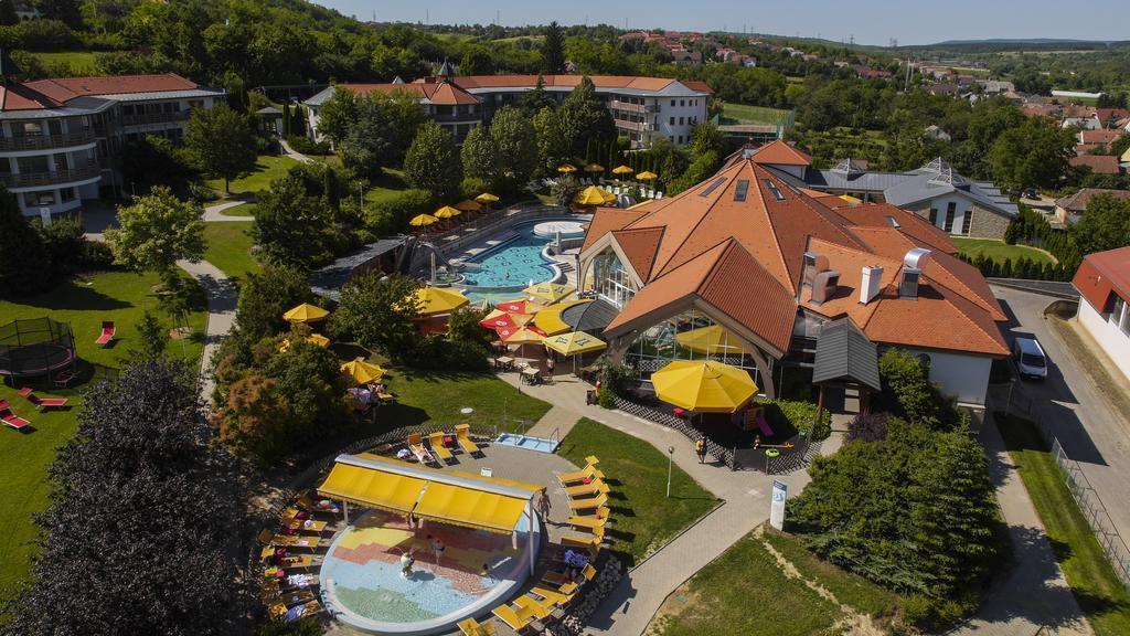 Готель Kolping Hotel Spa & Family Resort 4*