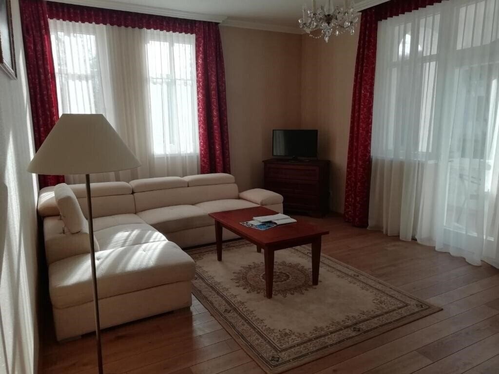 Фотографія Batthyany Wellness Kastely 3*