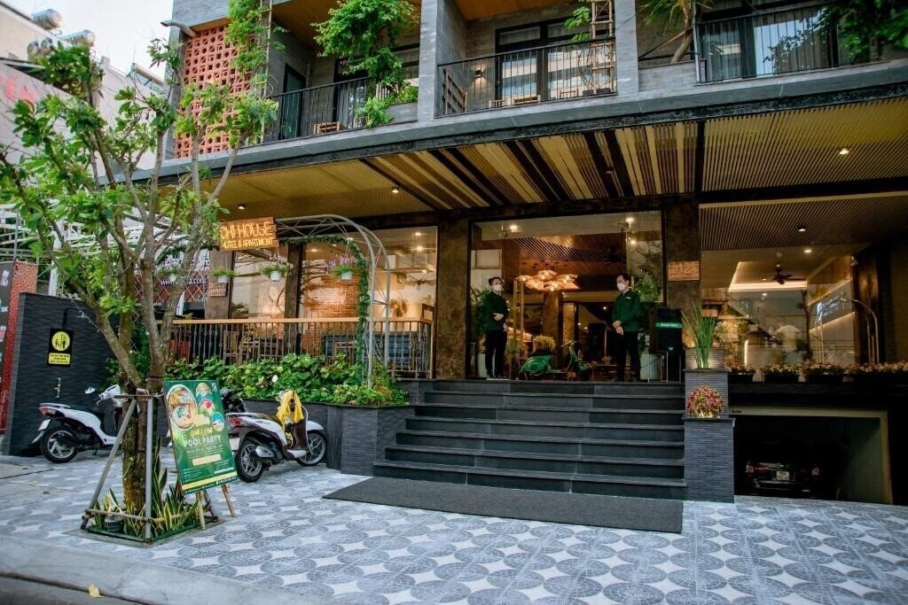 Фото Chi House Danang Hotel And Apartment 3*