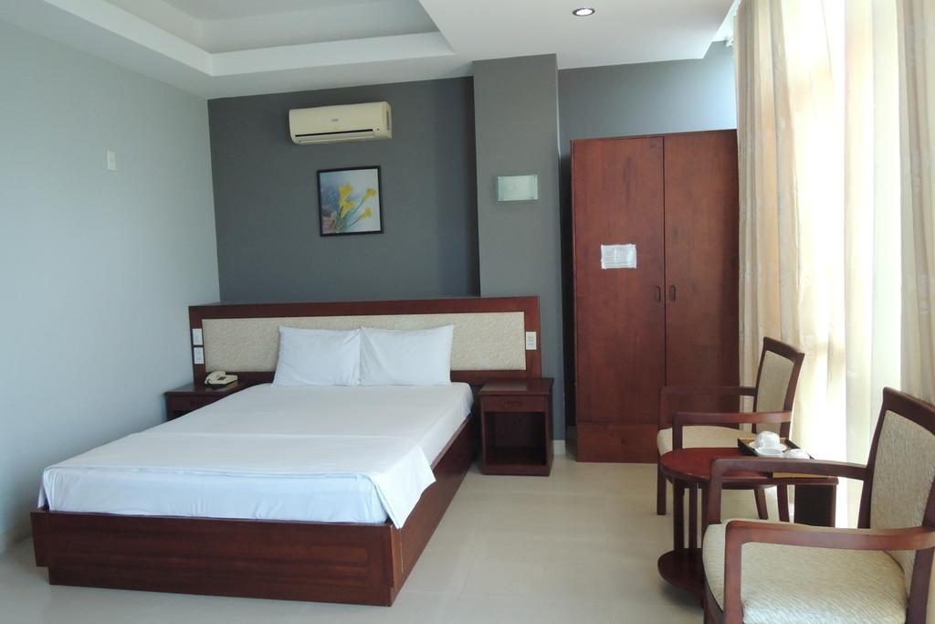 Отель Ocean Bay Nha Trang 2*