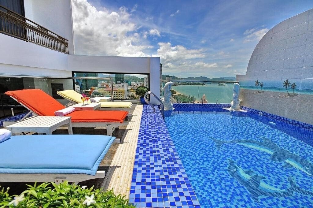 Фотографія Boss 3*