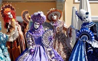 Тури  в Угорщину з  Гданська