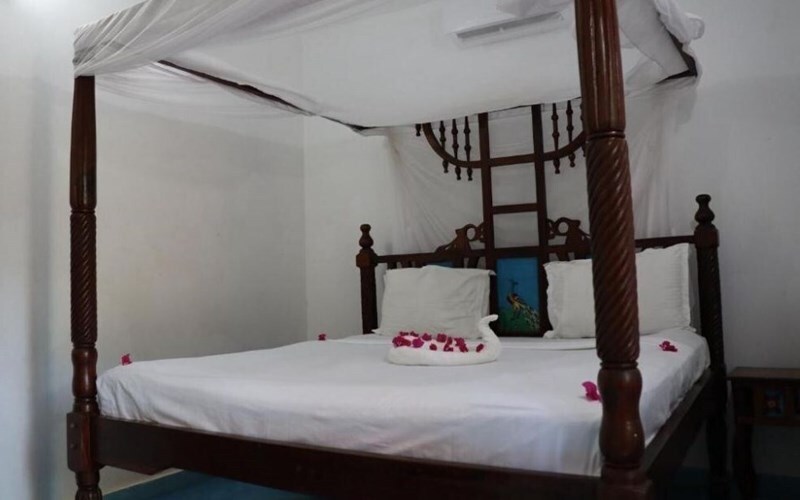 Картинка Sky & Sand Zanzibar Beach Resort 3*