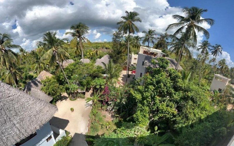 Фото Sky & Sand Zanzibar Beach Resort 3*