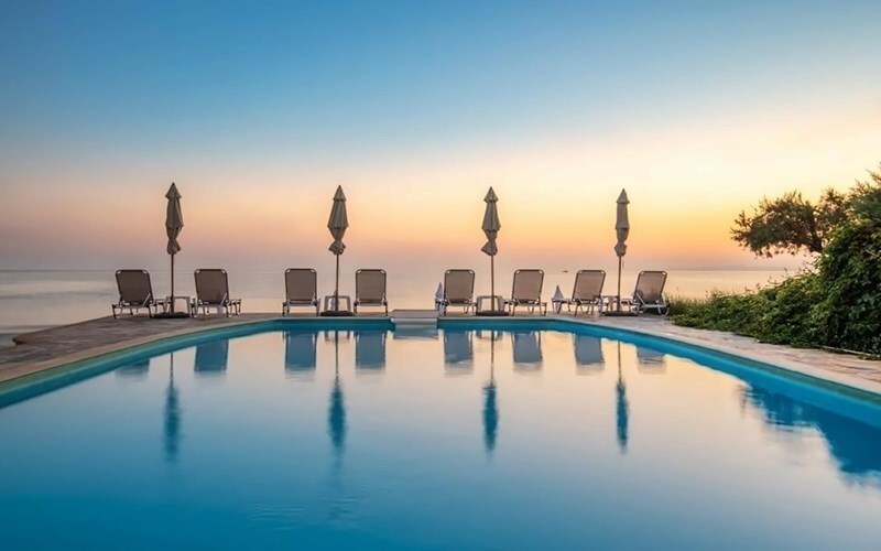 Готель Locanda Beach Hotel 4*