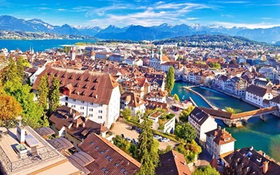 Тури до Франції