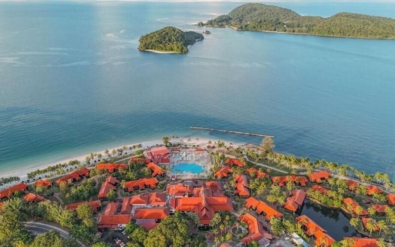 Готель Pelangi Beach Resort & SPA (ex. Meritus Pelangi Beach Resort) 5*